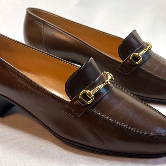 Vintage CELINE Brown Leather Loafer Pumps Gold Hardware Size 37.5 (37-1/2) US-7 - Picture 6 of 16